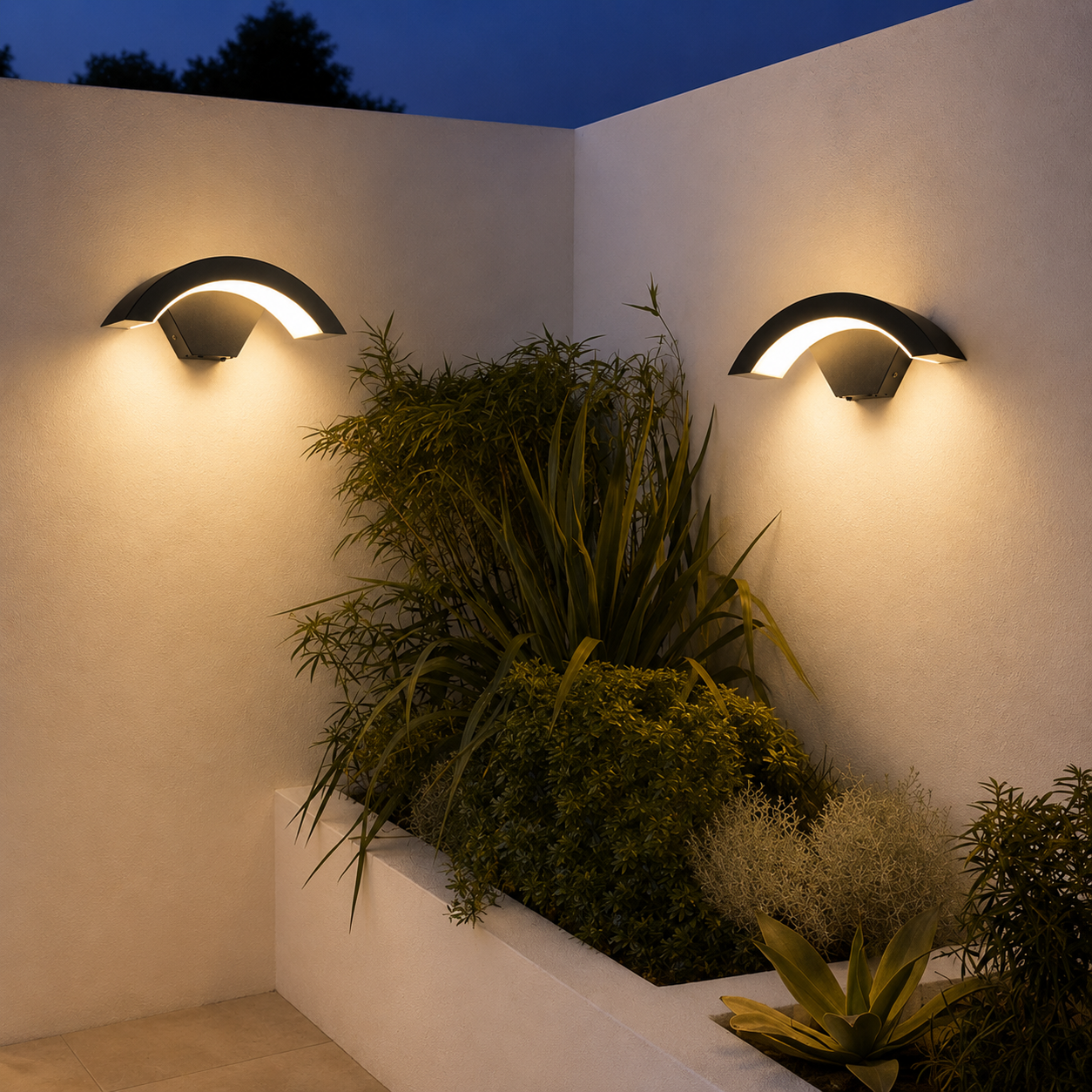 ArcBeam Modern Outdoor Wall Light – Waterproof Architectural LED Wall Sconce
