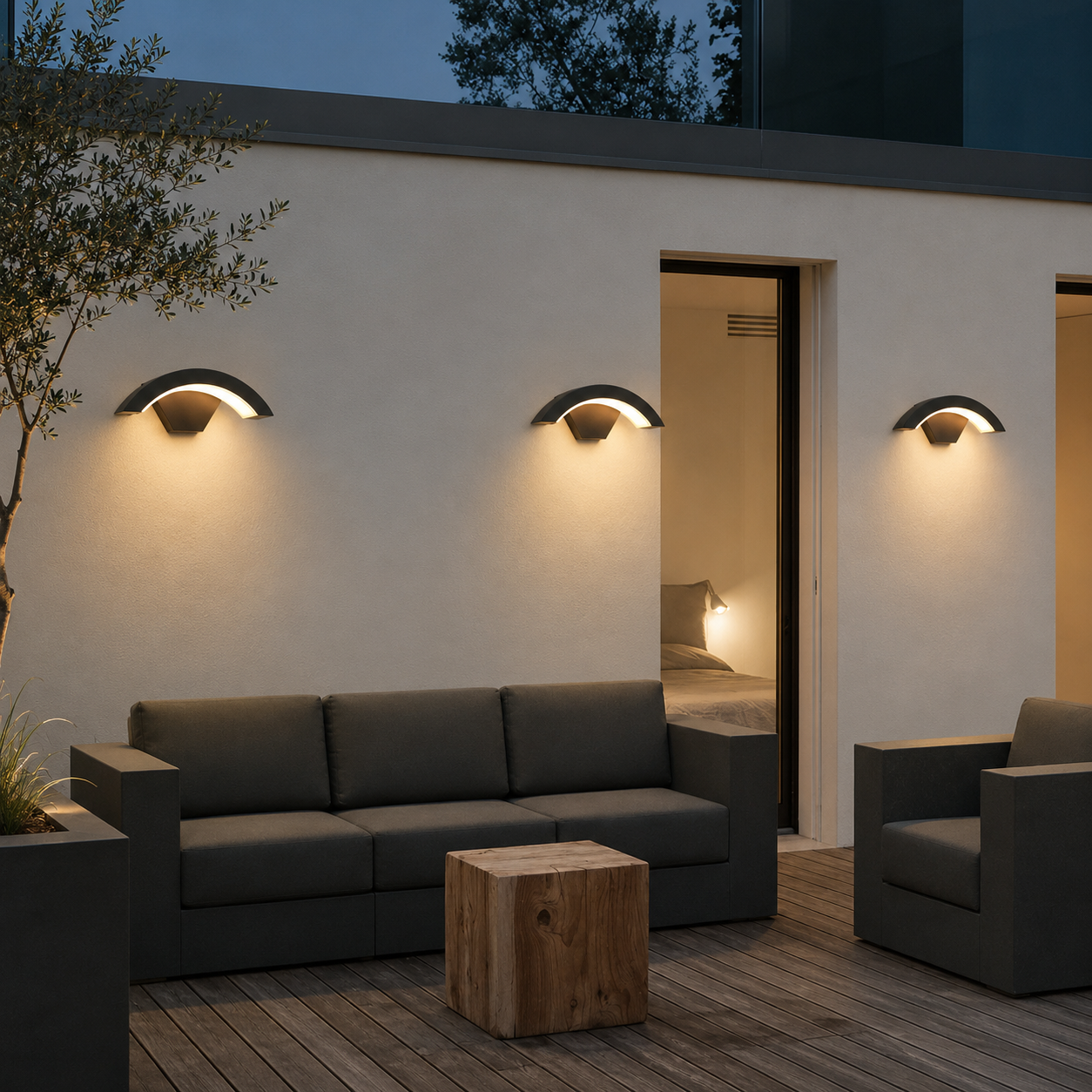 ArcBeam Modern Outdoor Wall Light – Waterproof Architectural LED Wall Sconce