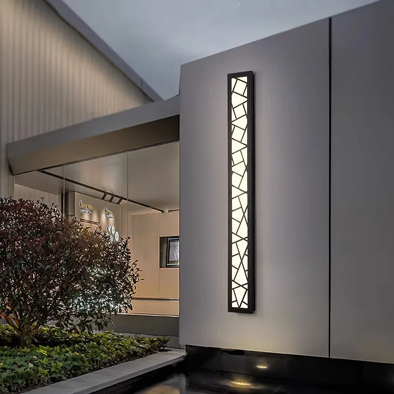 StrataLine Long Linear Outdoor Wall Light – Vertical Exterior Sconce