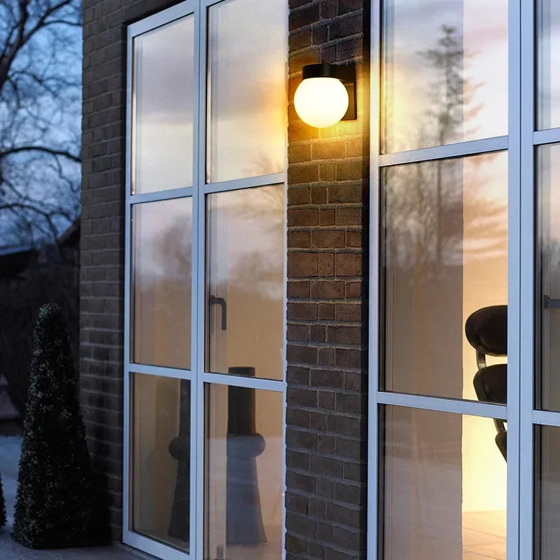HaloSphere Outdoor Wall Light