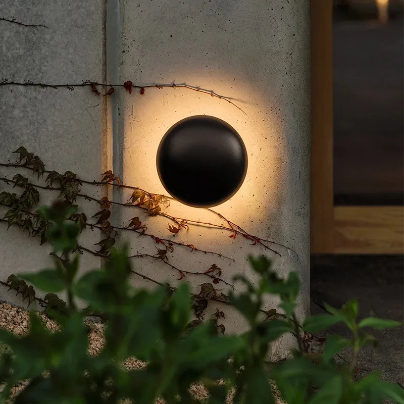 LumaRing Modern Round LED Outdoor Wall Light – Waterproof Exterior Wall Sconce Black