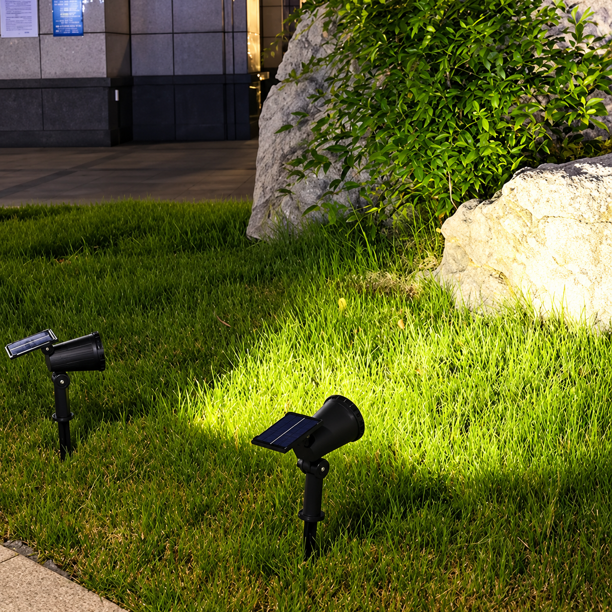 AstraBeam Solar Garden Spotlight