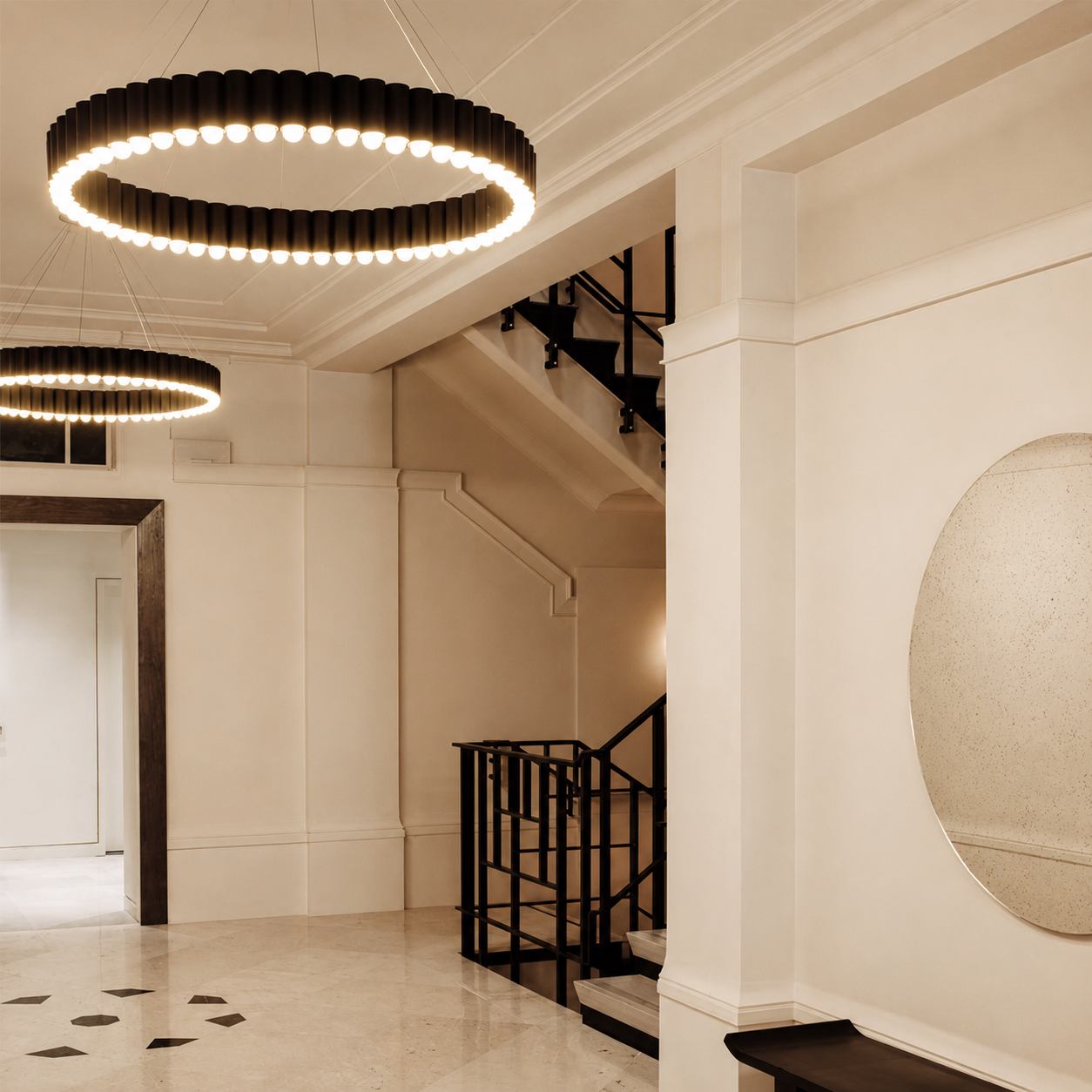 Nivara Luxury Ribbed Ring LED Pendant Chandelier