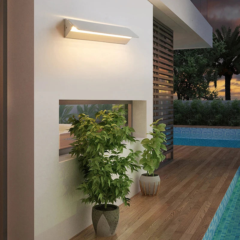 bioLine LED Up & Down Wall Light – Modern Indoor Sconce