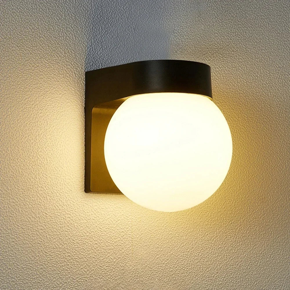 HaloSphere Outdoor Wall Light