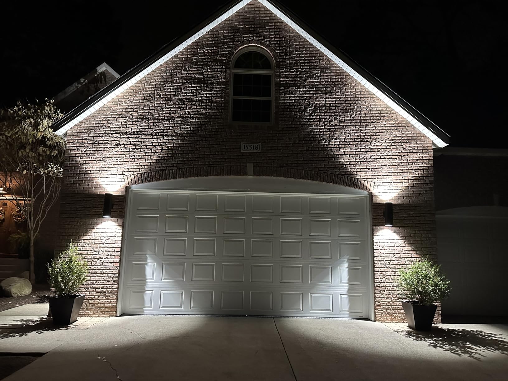 TwinBeam Outdoor Wall Light